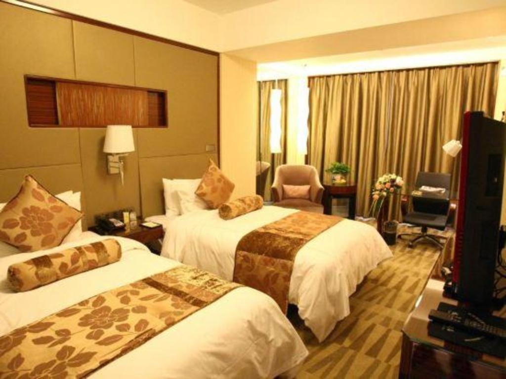 Jinan Silver Plaza Quancheng Hotel Zewnętrze zdjęcie