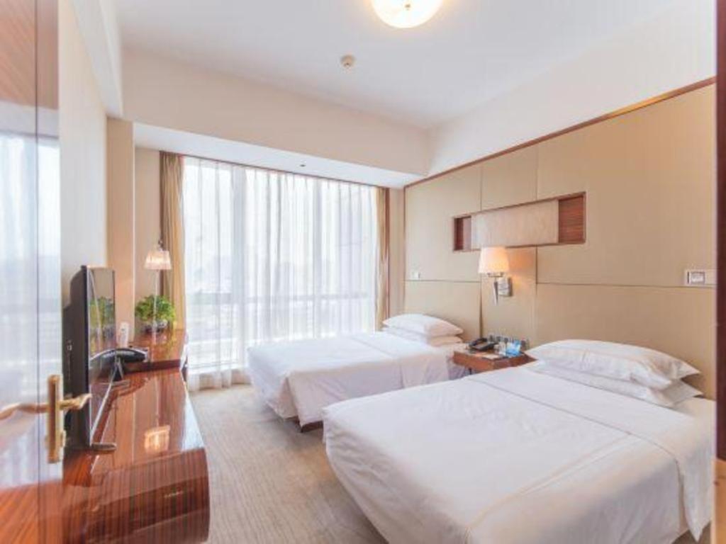 Jinan Silver Plaza Quancheng Hotel Zewnętrze zdjęcie