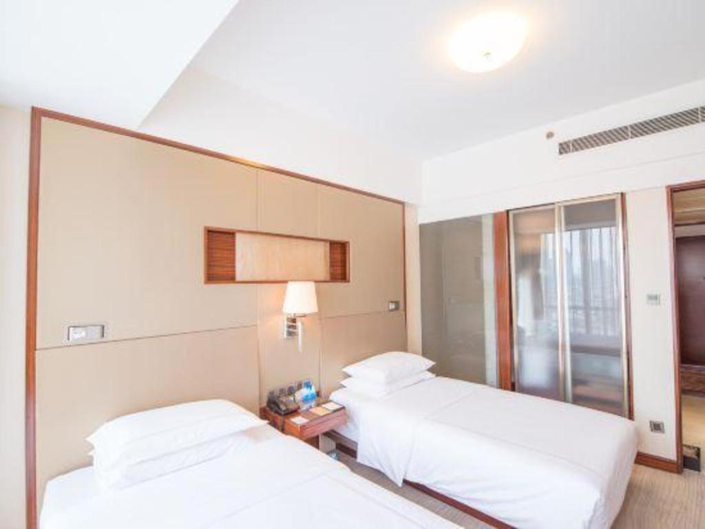Jinan Silver Plaza Quancheng Hotel Zewnętrze zdjęcie