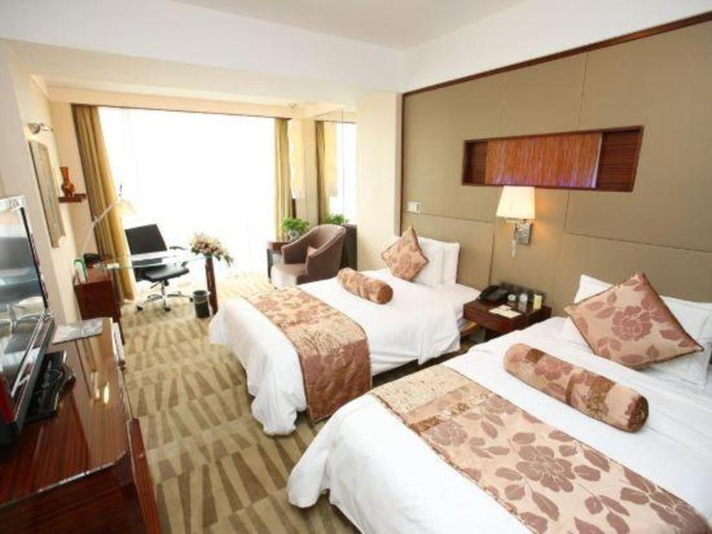 Jinan Silver Plaza Quancheng Hotel Zewnętrze zdjęcie
