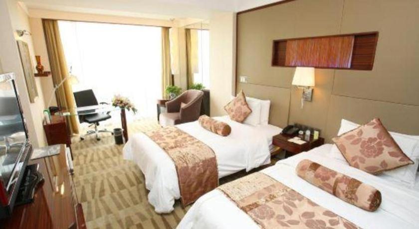 Jinan Silver Plaza Quancheng Hotel Zewnętrze zdjęcie