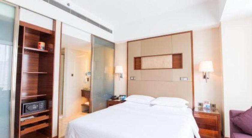 Jinan Silver Plaza Quancheng Hotel Zewnętrze zdjęcie