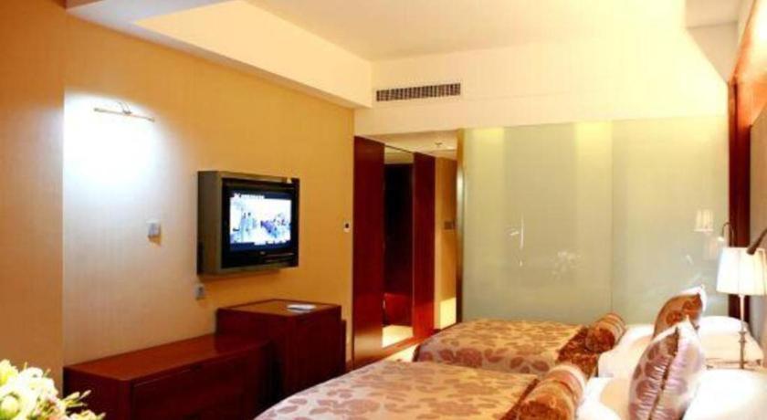 Jinan Silver Plaza Quancheng Hotel Zewnętrze zdjęcie