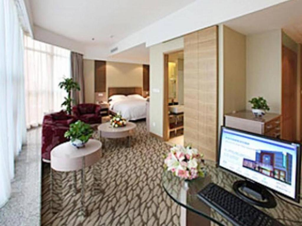Jinan Silver Plaza Quancheng Hotel Zewnętrze zdjęcie