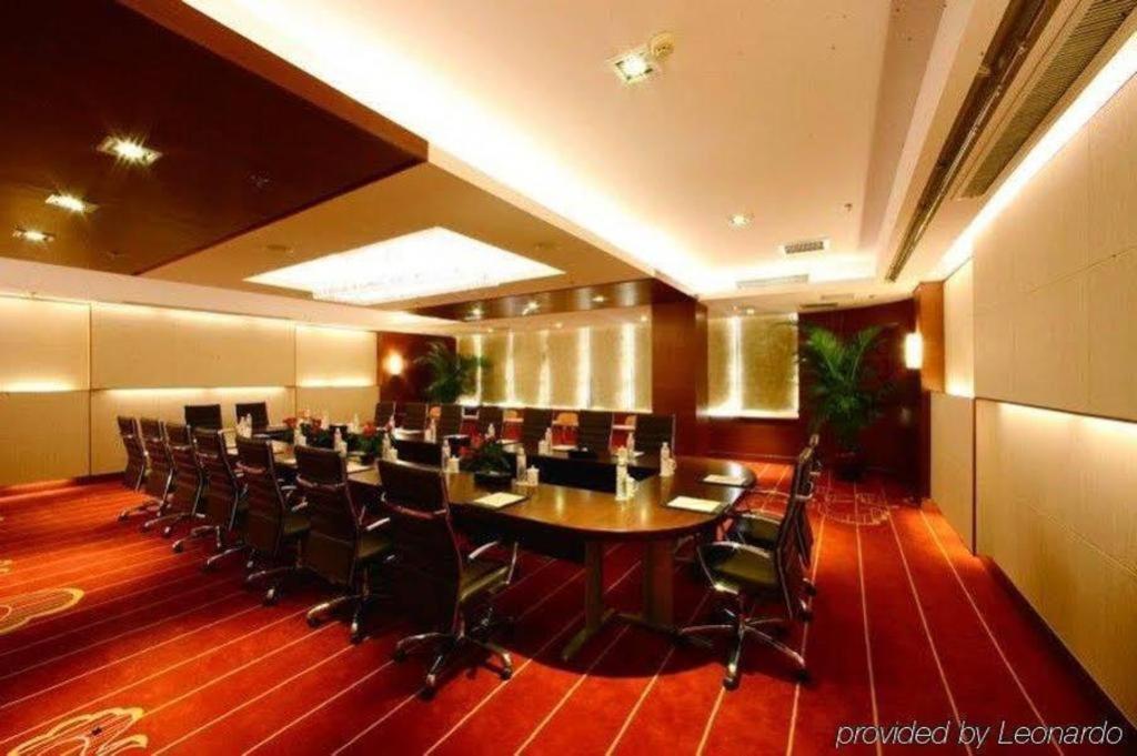 Jinan Silver Plaza Quancheng Hotel Zewnętrze zdjęcie